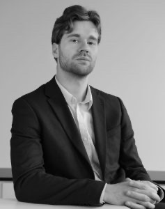 Leon Olgun, Revisor på Winthers Revisionsbyrå